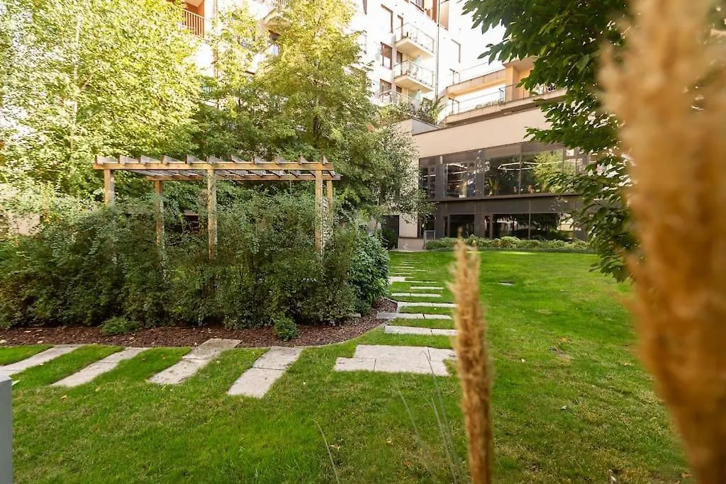 Flat On Corvin Promenade With Big Balcony Appartement Boedapest